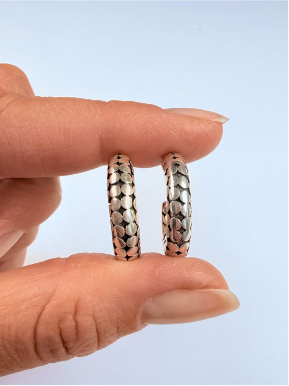 Kali Pebble Dot Half Open Hoop 925 Sterling Silver 20MM Earrings - Picture 2 of 8